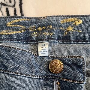 Seven7 Gold Logo Blue Jeans